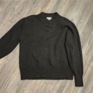 H&M • Sweater  
